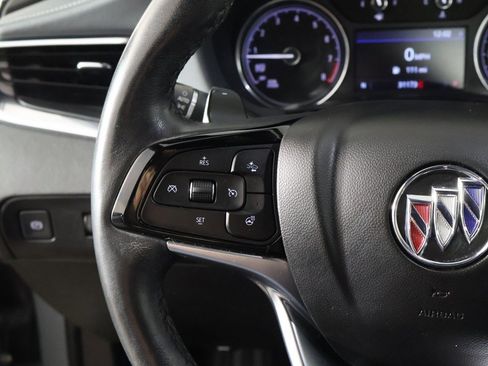 Used 2023 Buick Enclave Essence image 40