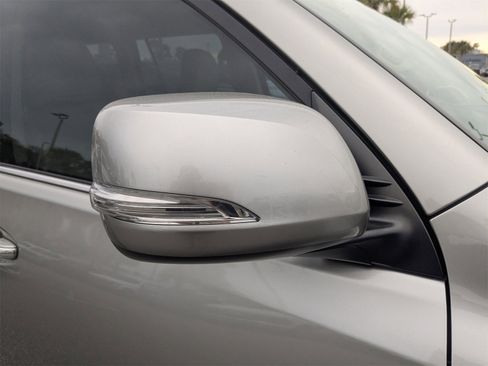 Used 2022 Lexus GX 460 Premium w/ Premium Package image 12