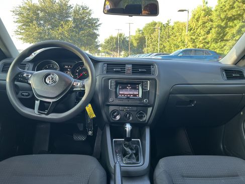 Used 2016 Volkswagen Jetta S FWD image 22