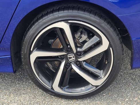 Used 2021 Honda Accord Sport image 31