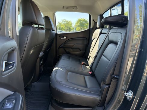 Used 2018 Chevrolet Colorado Z71 RWD image 31