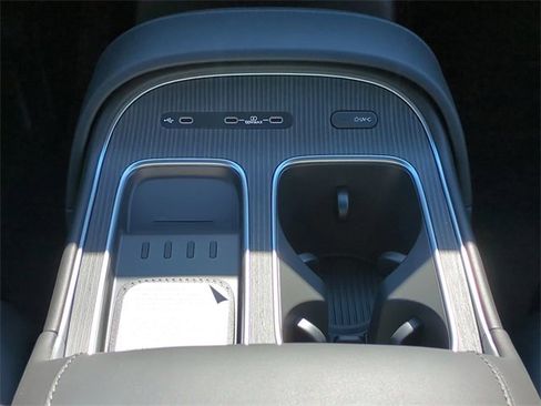 Used 2026 Hyundai Palisade Calligraphy image 18