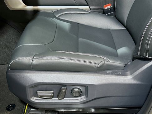 New 2026 Toyota Tundra Limited image 19