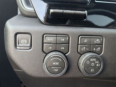 New 2026 Chevrolet Silverado 1500 High Country w/ Midnight Edition image 18