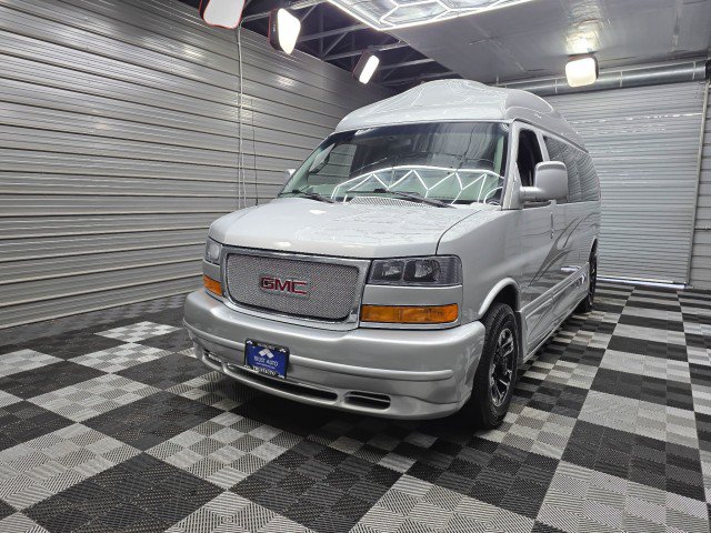 Used 2017 GMC Savana 2500 Extended RWD image 42