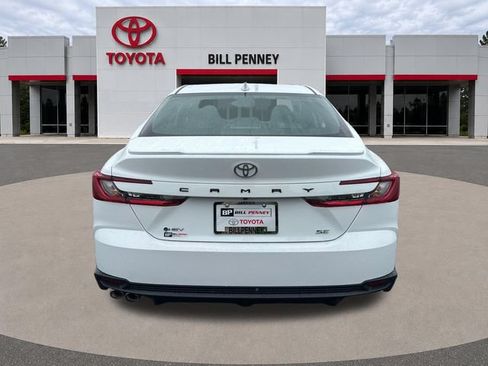 New 2026 Toyota Camry SE FWD image 4