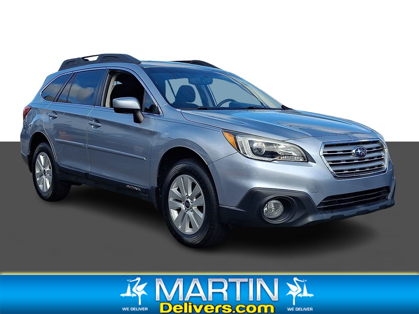 Used 2017 Subaru Outback 2.5i Premium AWD/4WD image 1