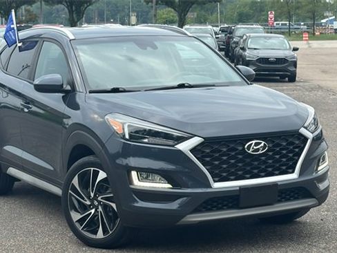 Used 2019 Hyundai Tucson Sport image 2