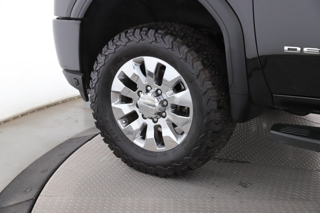 Used 2023 GMC Sierra 3500 Denali AWD/4WD image 14