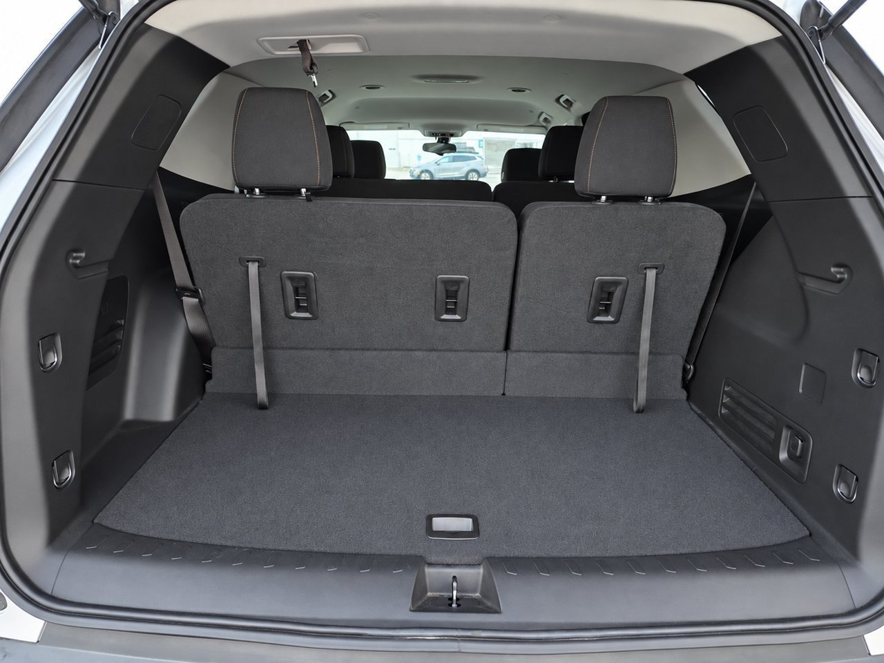 Certified 2021 Chevrolet Traverse LS FWD image 26