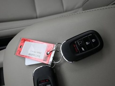 Used 2026 Honda HR-V EX-L image 9