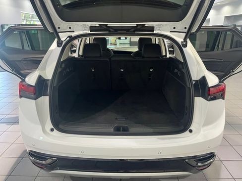 Used 2023 Buick Envision Preferred FWD image 10