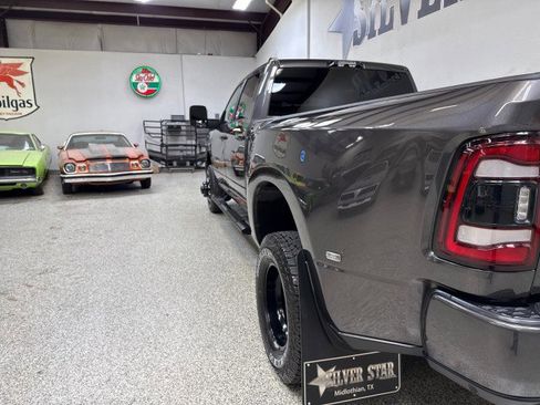 Used 2024 RAM 3500 Big Horn w/ Night Edition image 9