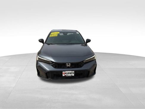 Used 2025 Honda Civic Sport image 2