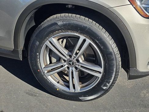 Used 2020 Mercedes-Benz GLC 300 image 7