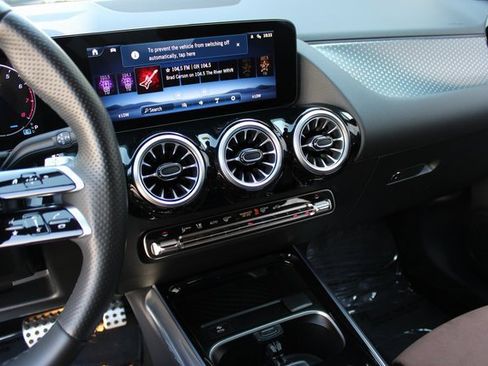 Used 2024 Mercedes-Benz GLA 250 image 18