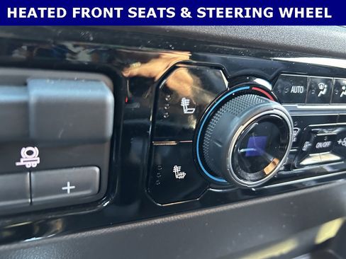 Used 2024 Chevrolet Silverado 1500 LT Trail Boss w/ Convenience Package II image 6