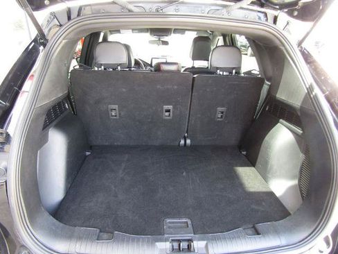 Certified 2025 Ford Escape ST-Line AWD/4WD image 31