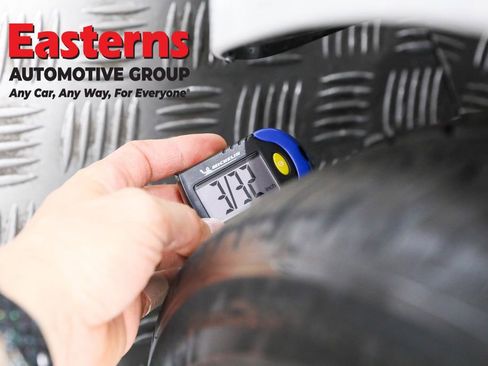 Used 2019 Tesla Model 3 Standard Range image 24