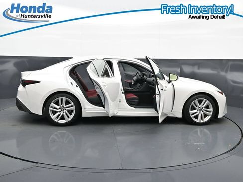 Used 2023 Lexus IS 300 w/ Comfort Package RWD image 41