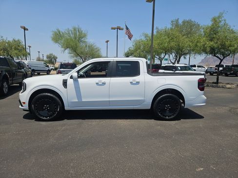 New 2025 Ford Maverick Lobo image 5