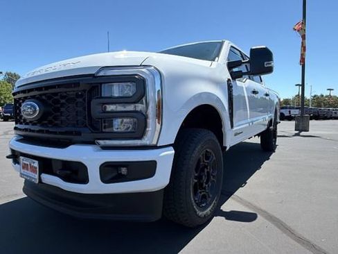 New 2026 Ford F250 XL w/ STX Appearance Package AWD/4WD image 9