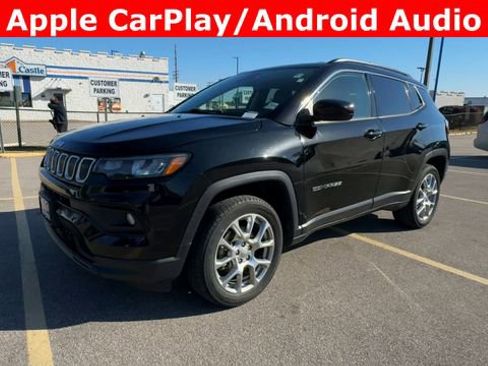 Used 2022 Jeep Compass Latitude image 4