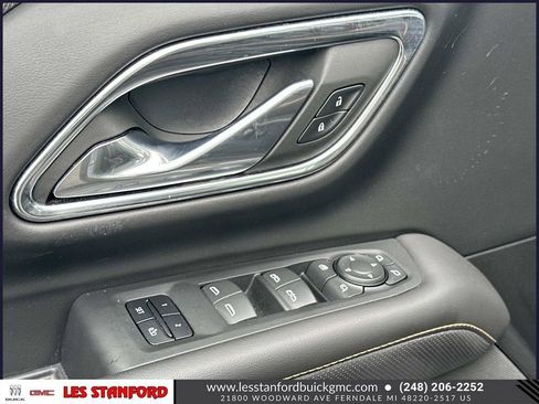 Used 2023 GMC Yukon AT4 w/ Technology Package image 19
