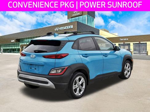 Used 2023 Hyundai Kona SEL w/ Convenience Package FWD image 5