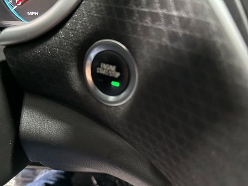 Used 2023 Chevrolet Malibu LT image 34