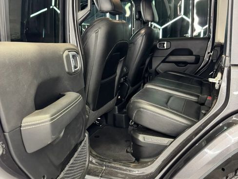 Used 2021 Jeep Wrangler Unlimited Sahara w/ Cold Weather Group AWD/4WD image 22