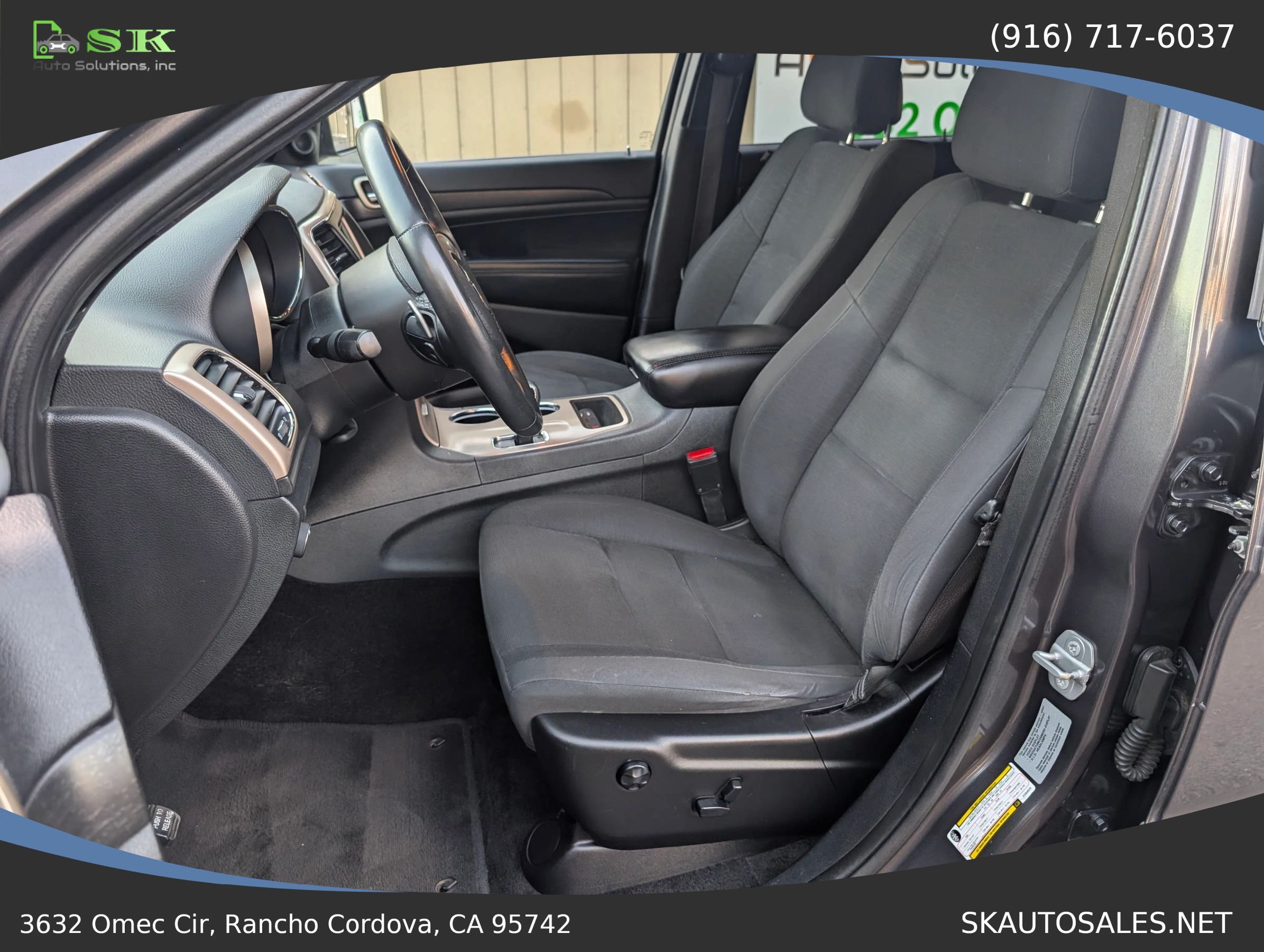 Used 2015 Jeep Grand Cherokee Laredo w/ Quick Order Package 23E AWD/4WD image 21