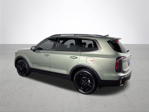 Used 2025 Kia Telluride AWD image 8