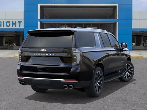 New 2026 Chevrolet Suburban High Country RWD image 4