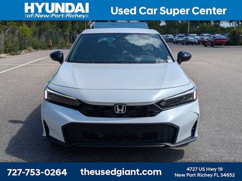 Used 2025 Honda Civic Sport image 8
