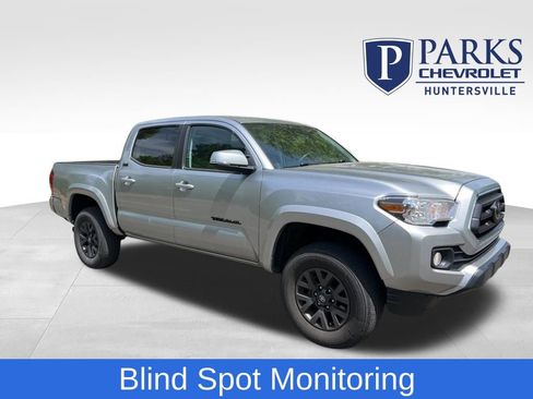 Used 2023 Toyota Tacoma SR5 w/ Technology Package image 1