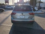 Certified 2022 Volkswagen Tiguan SE w/ Panoramic Sunroof Package image 5