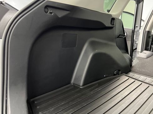 Used 2025 Toyota RAV4 LE image 30