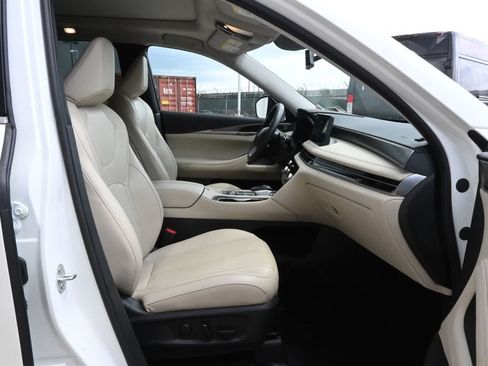 Certified 2023 INFINITI QX60 Luxe w/ Cargo Package AWD/4WD image 20