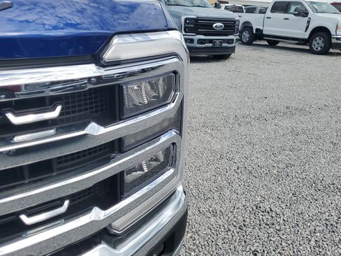 New 2026 Ford F250 Lariat w/ Lariat Ultimate Package image 4