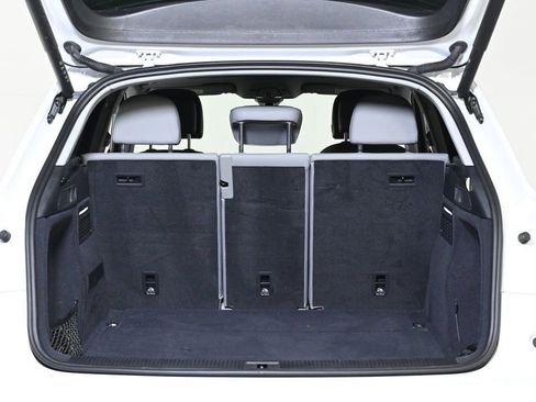 Certified 2023 Audi Q5 2.0T Premium Plus w/ Premium Plus Package image 21