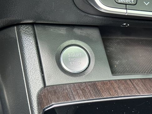Used 2022 Audi Q5 2.0T Premium AWD/4WD image 21