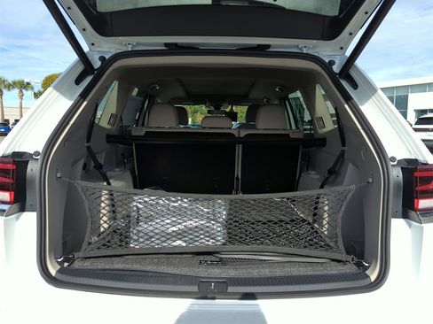 New 2026 Volkswagen Atlas SEL Premium R-Line image 19