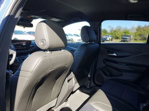 New 2026 Buick Envista Preferred w/ Convenience II Package image 9