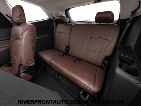 Used 2018 Buick Enclave Avenir w/ Avenir Technology Package AWD/4WD image 13