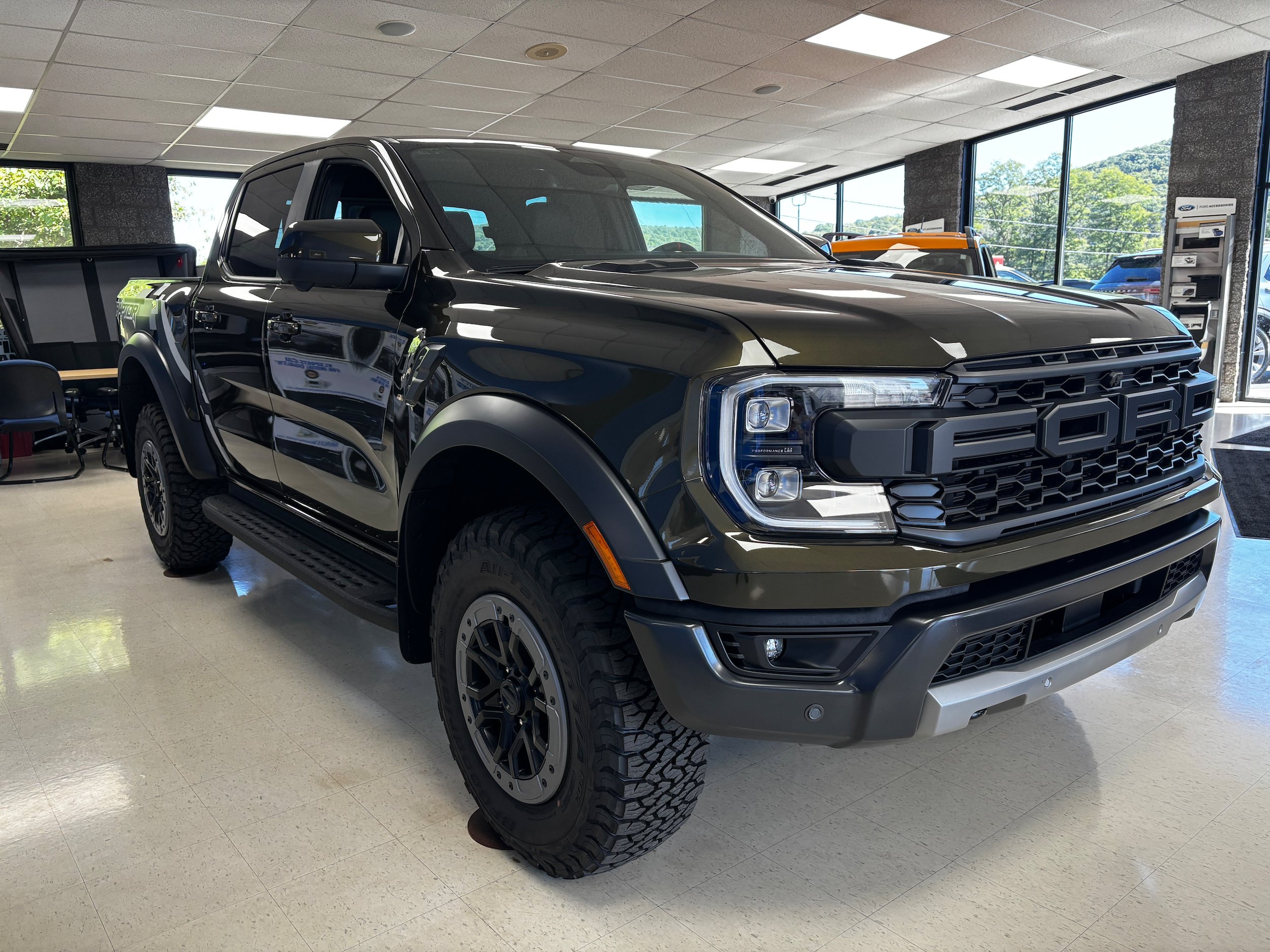 New 2026 Ford Ranger Raptor AWD/4WD image 1