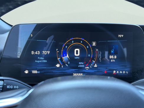 Used 2025 Chevrolet Equinox LT w/ Convenience Package II FWD image 16