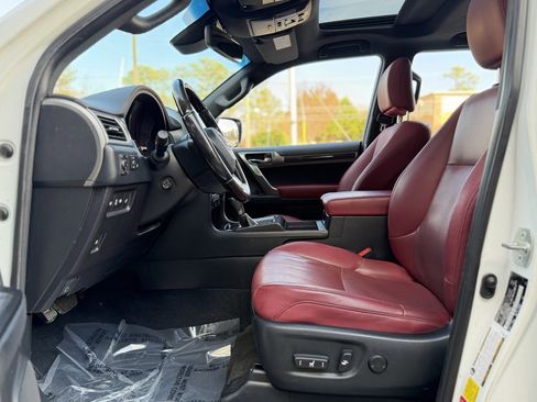 Used 2022 Lexus GX 460 Premium image 25