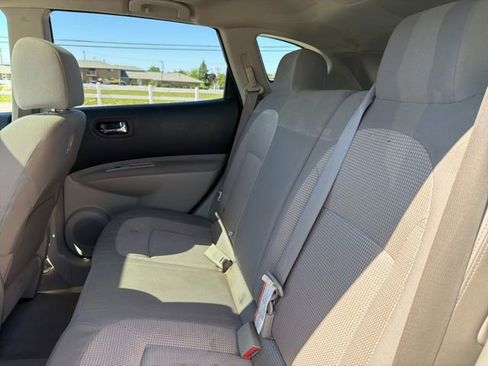 Used 2013 Nissan Rogue SV w/ Premium Pkg AWD/4WD image 22