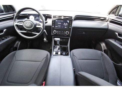 Used 2024 Hyundai Tucson SE FWD image 10